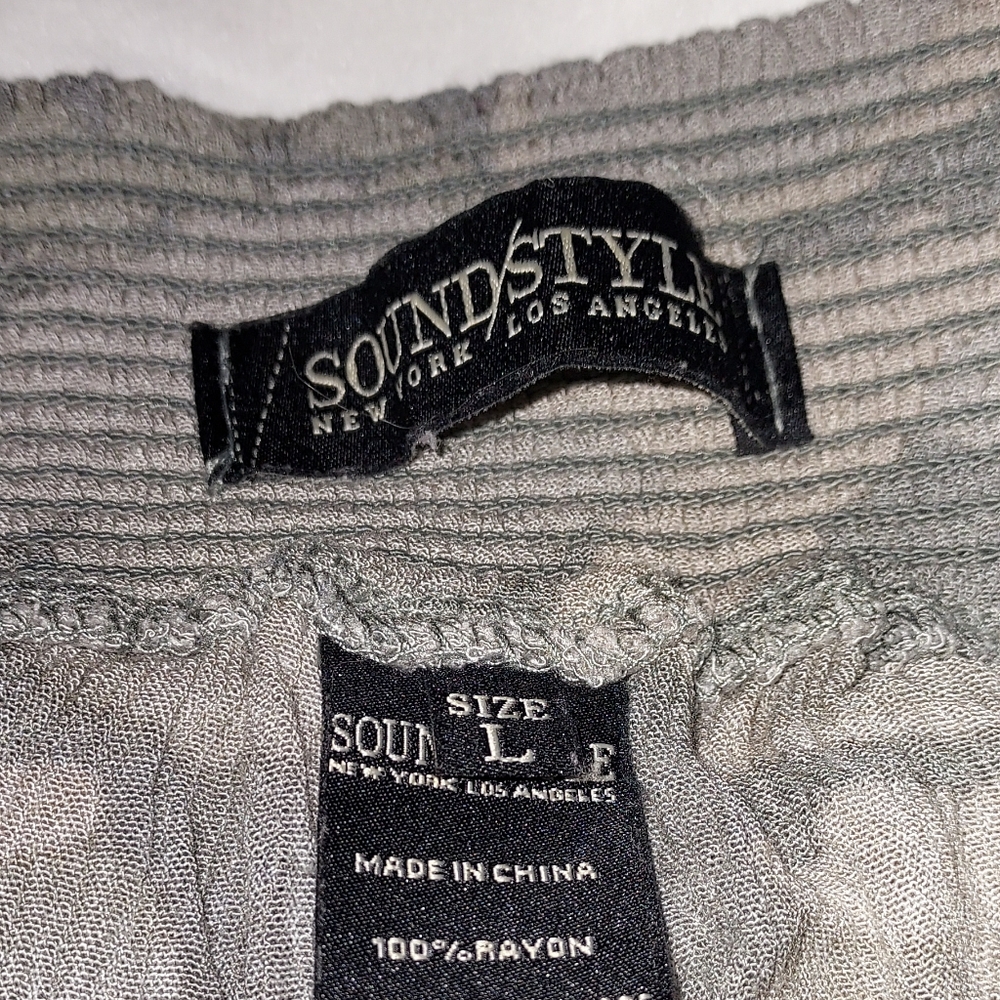 Sound Style Camo Capri Size Large